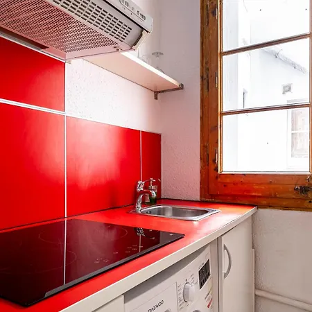 Centric Sagrada Famila 3 Appartement *