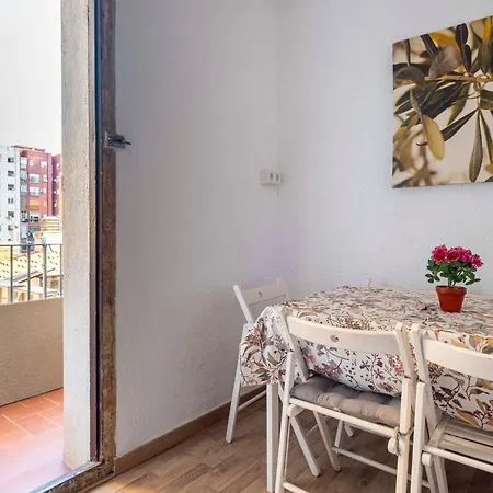 Apartment Centric Sagrada Famila 3 *