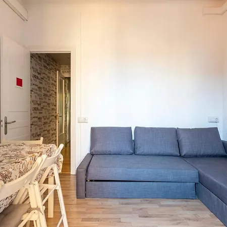 Centric Sagrada Famila 3 Apartment *