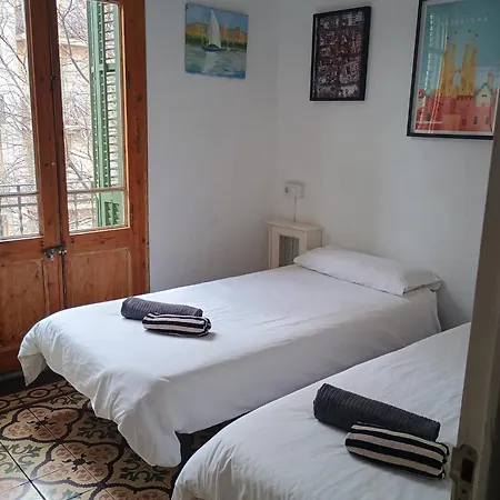 Centric Sagrada Famila 3 * Barcelona